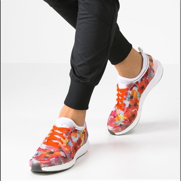 Adidas x Stella McCartney Floral Boost Sneakers - Picture 2 of 6